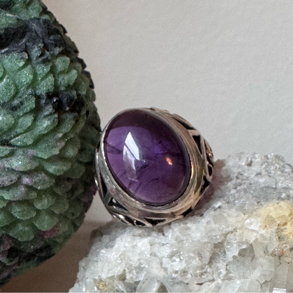 Vintage Amethyst Filigree Ring